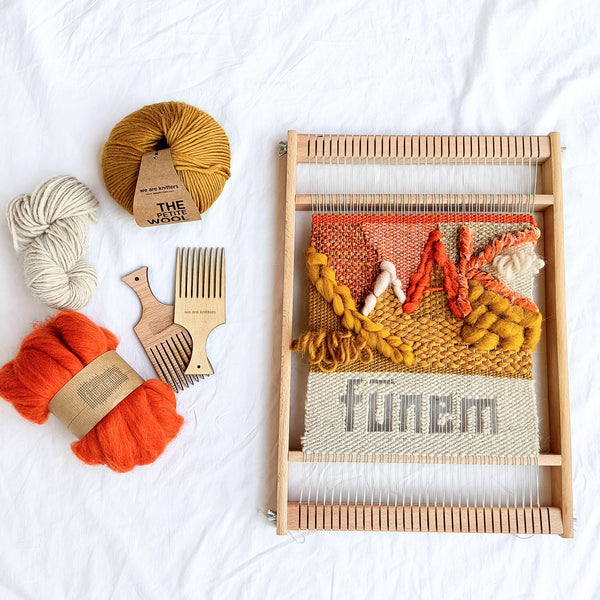 WEAVING VS. KNITTING: WHAT SETS THEM APART?