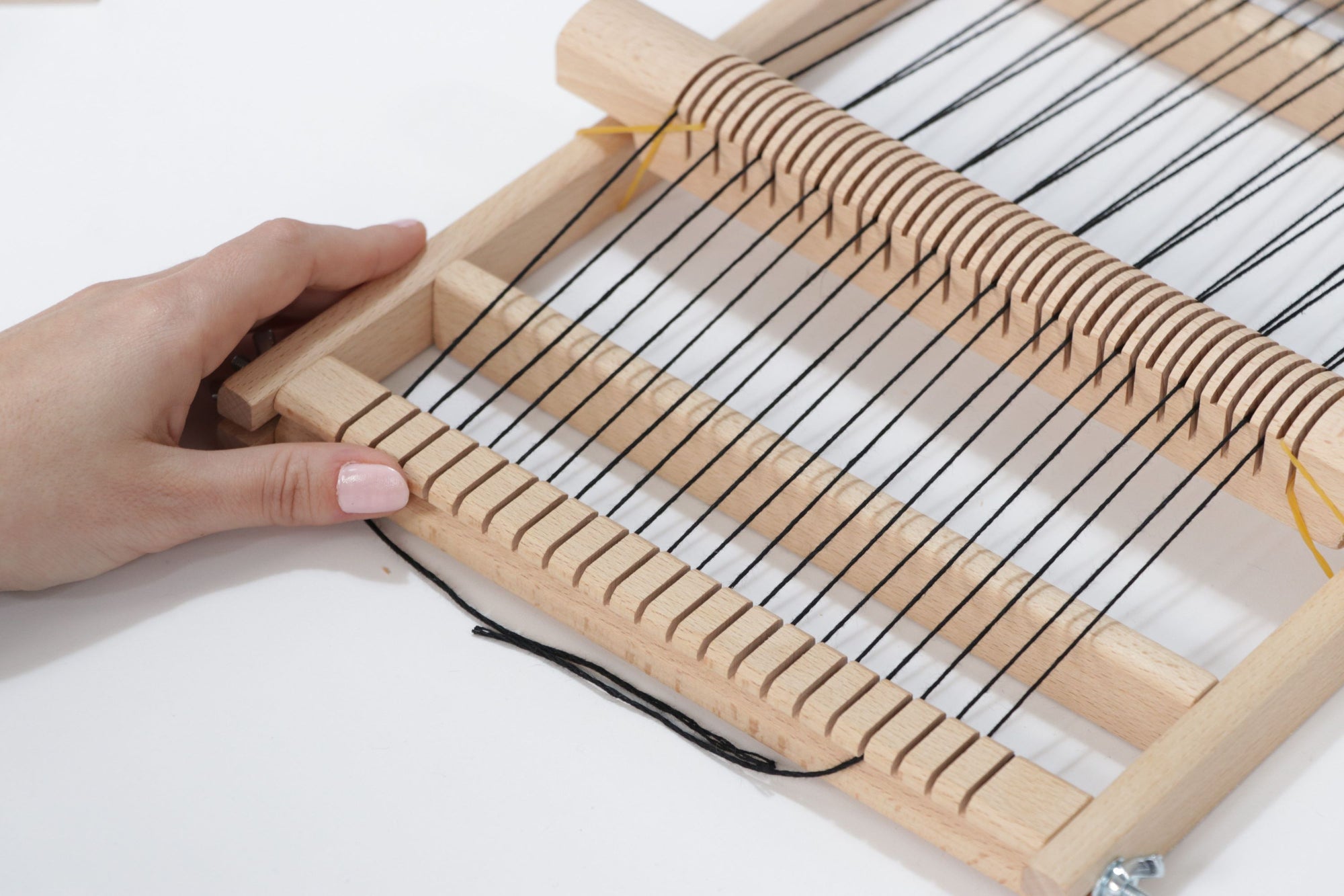 How to warp your weaving loom? – Fūnem Studio