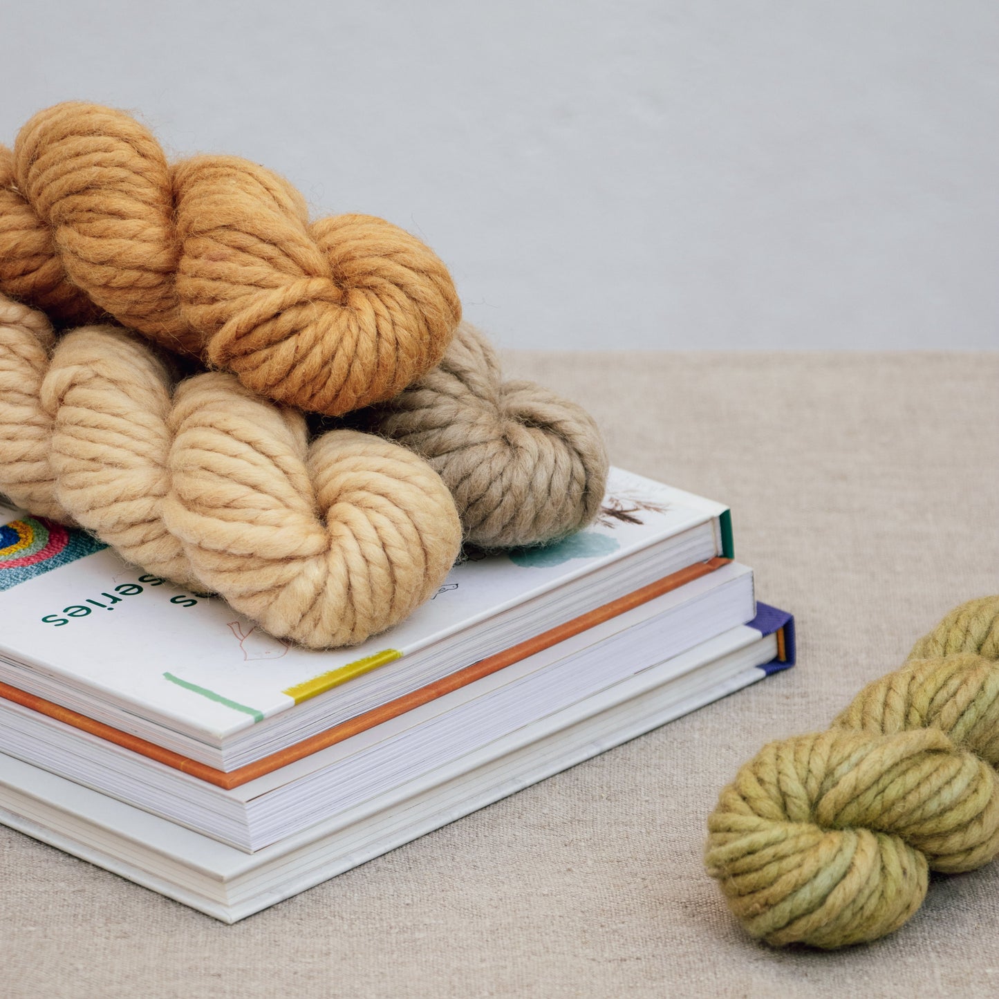 Merino Wool Twist - Bright Peach