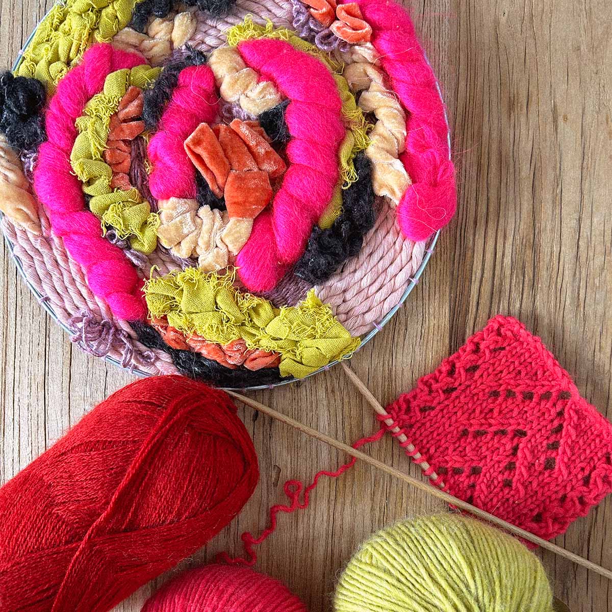 Circular Weaving Wall Hanging Kit with Pattern - Dessert