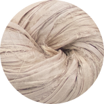 Recyceltes Sari-Seidenband – Puder