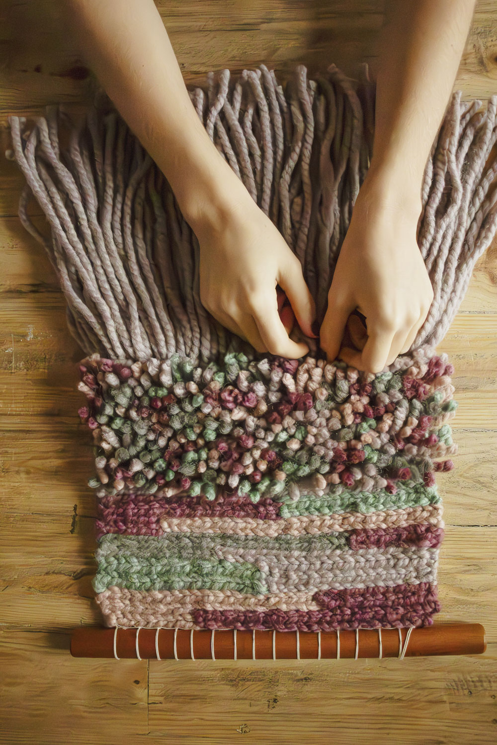 "Blocked" Wall Hanging Weaving Kit - Supplies and Medium loom with Pattern - x Scoutwoven