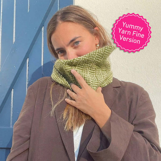 Bliss Snood Weaving Kit - Supplies and Medium loom with Pattern x Tunkiwellness -Yummy Version