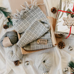 Fluffy & Icicle 2 Scarves Weaving Kit - Supplies and 1x Medium loom with Patterns