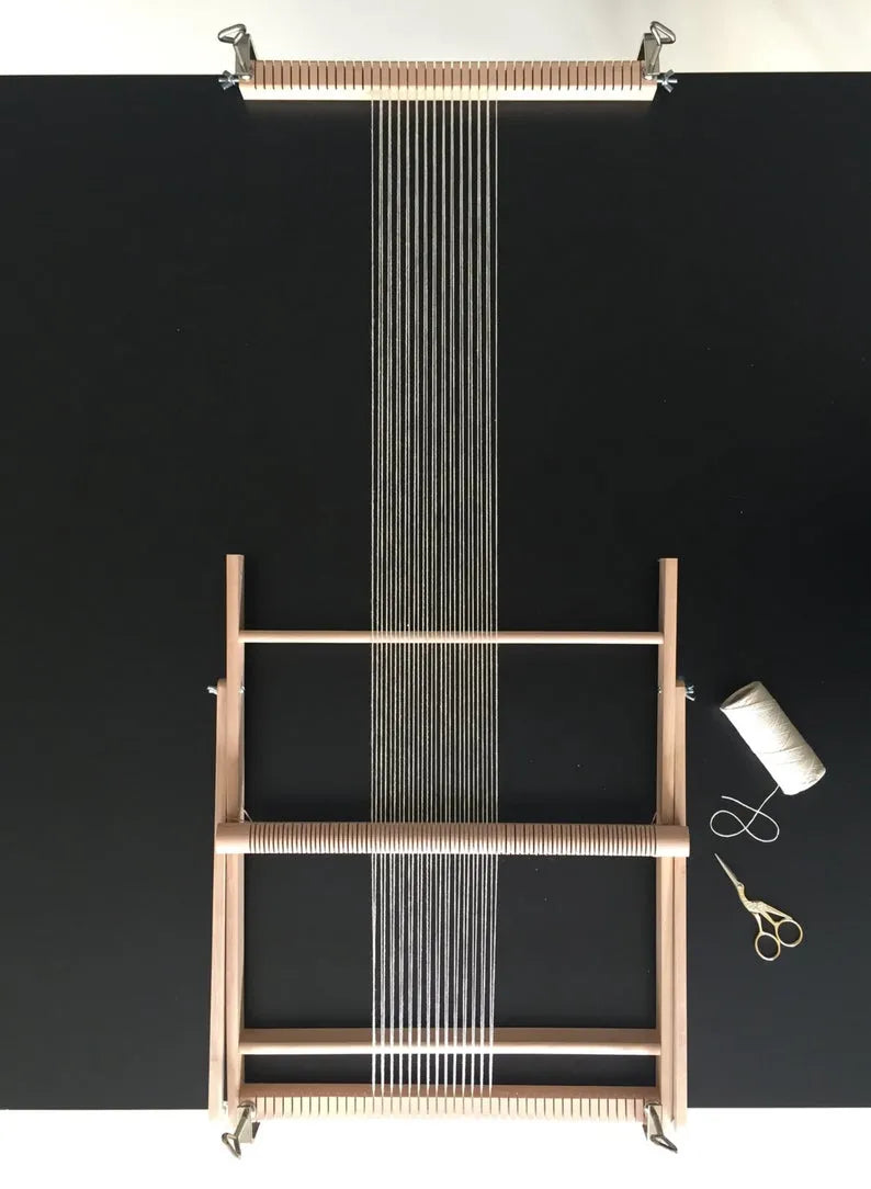 (former version) Medium Weaving Loom - L45cm x W33cm x H6cm