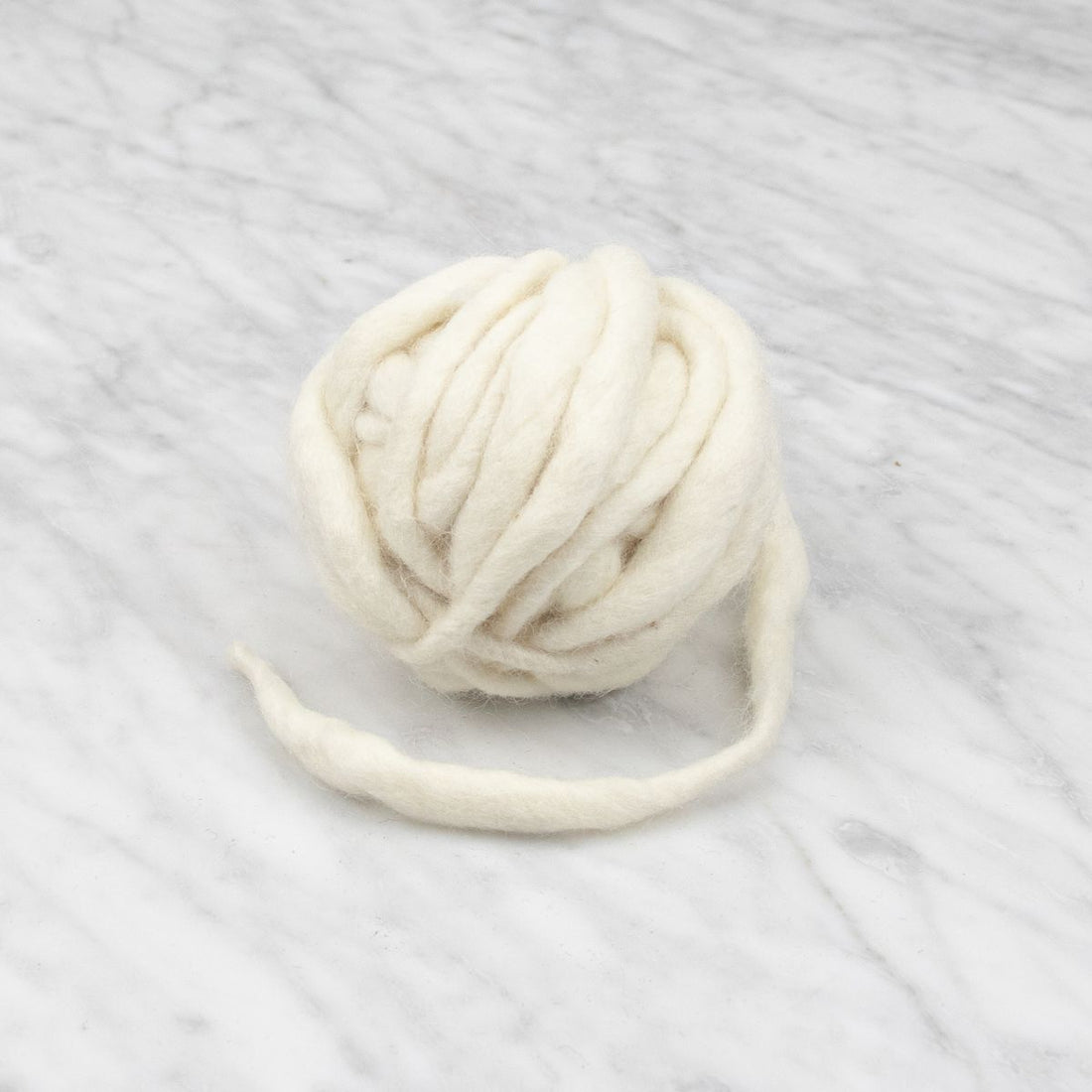 Chunky Wave Felted Yarn - Woolly White