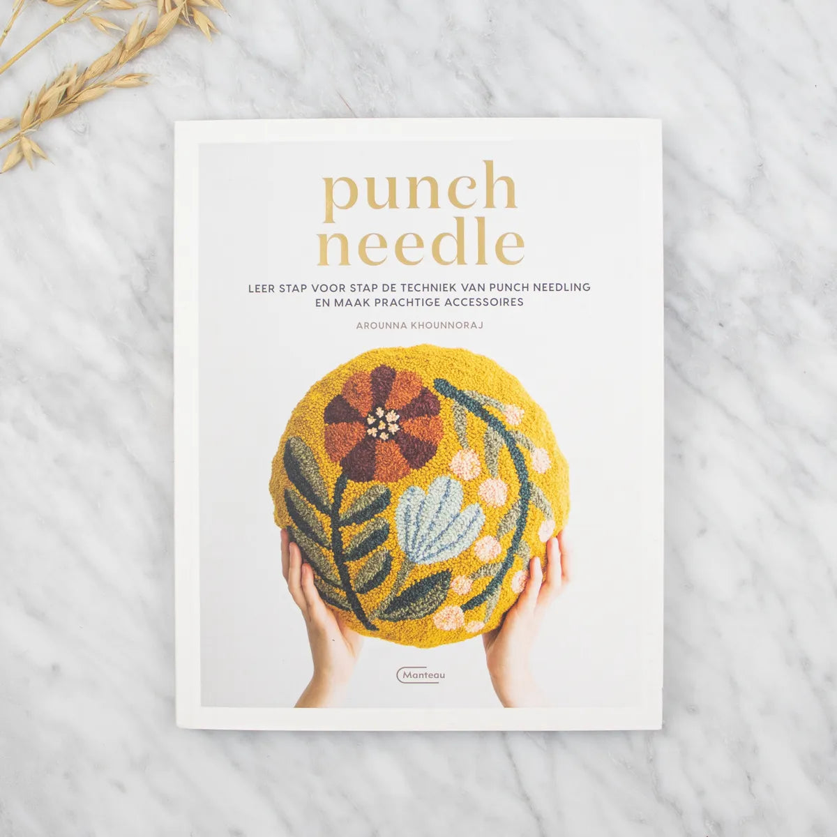 Punch Needle - by Arounna Khounnoraj (Dutch)