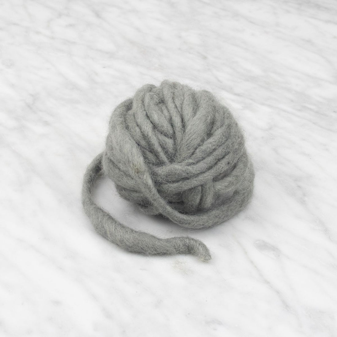 Chunky Wave Felted Yarn - Silver Grey